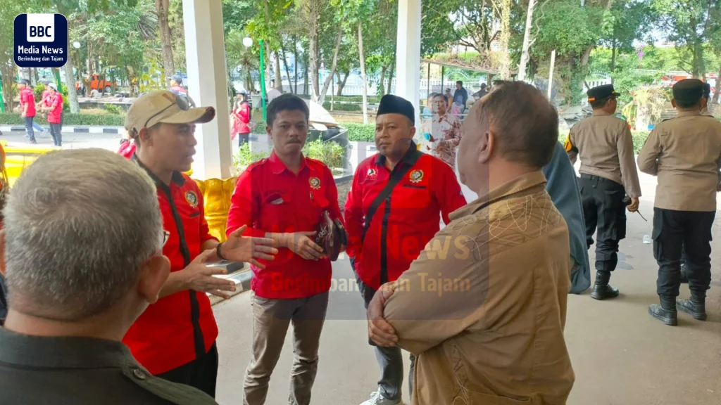 Aksi Damai KIKES Soroti Pelayanan BPJS di Pendopo Kabupaten Sukabumi dpc kikes ksbsi 2
